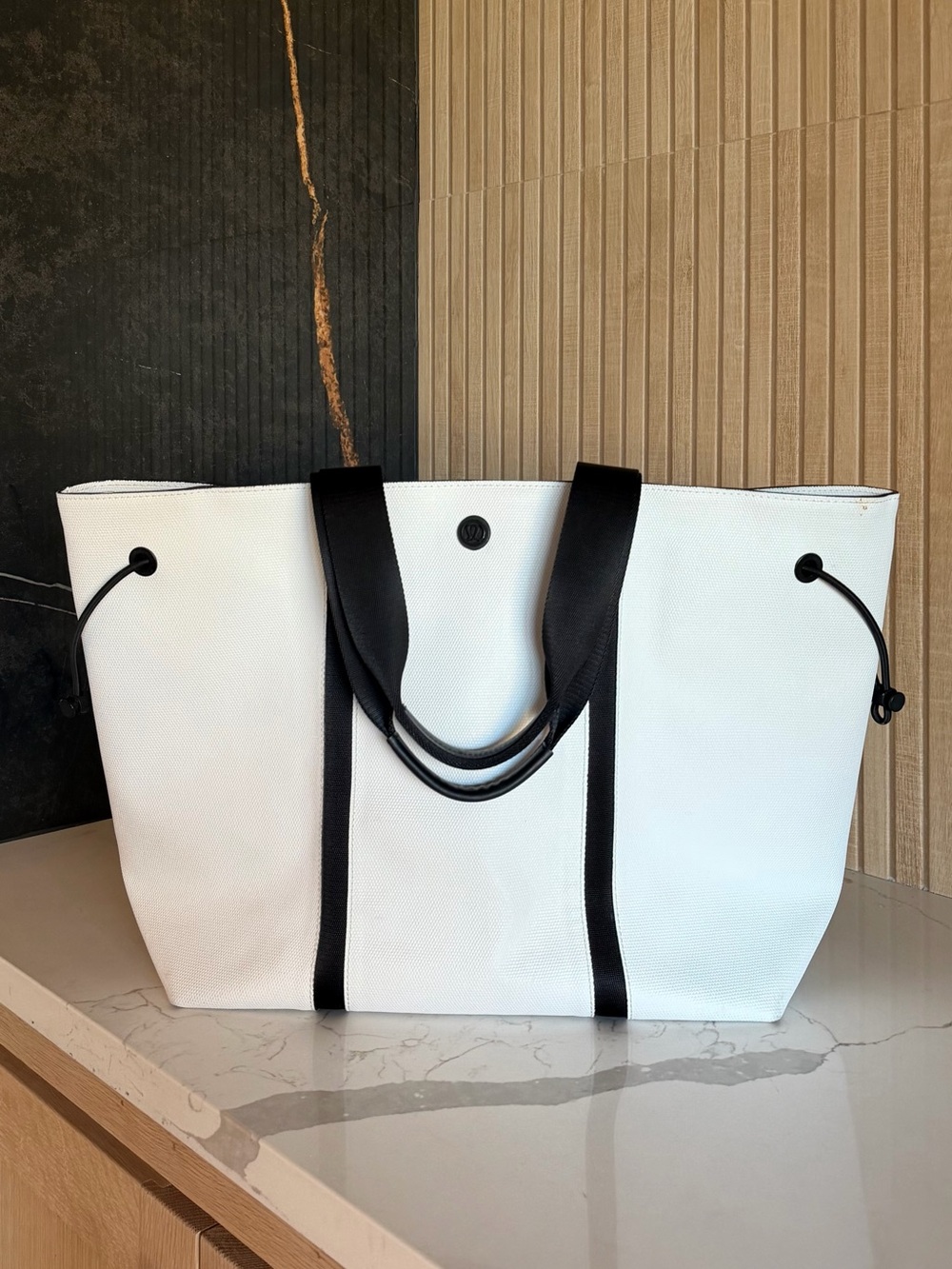 lululemon athletica White and Black Contrast Tote